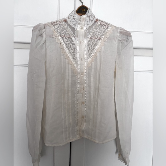 Jessica Mcclintock For Gunne Sax Tops - Vintage Jessica McClintock Gunnies Blouse